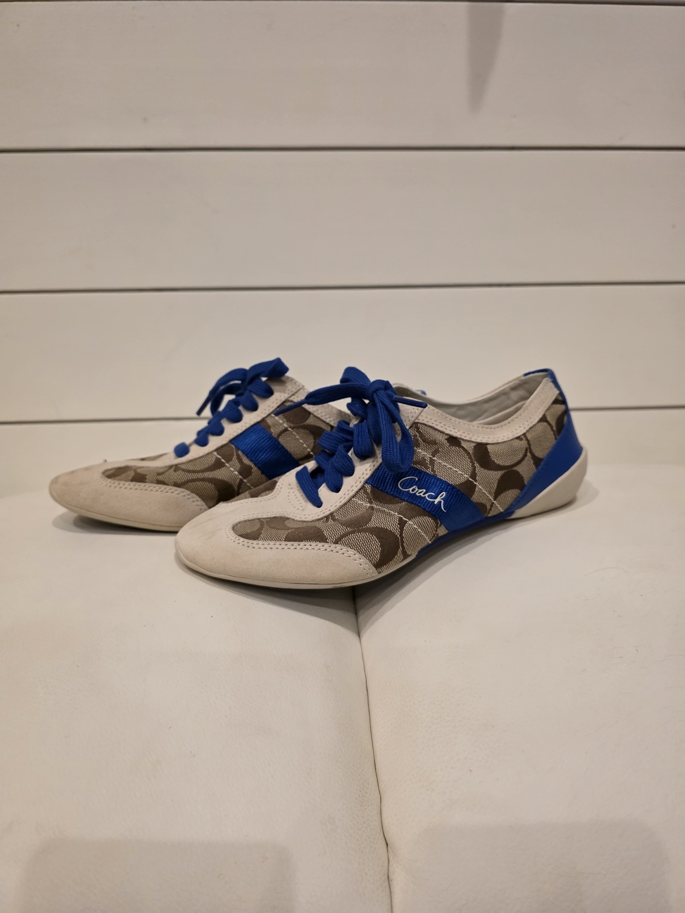 Coach Women's Blue and Beige Signature Sneaker